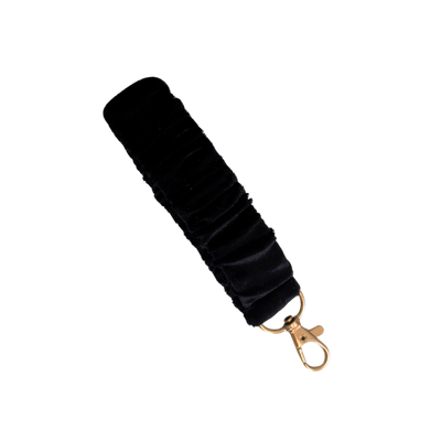 Black velvet scrunchlet