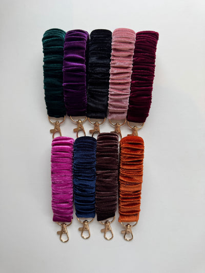 Aubergine velvet scrunchlet