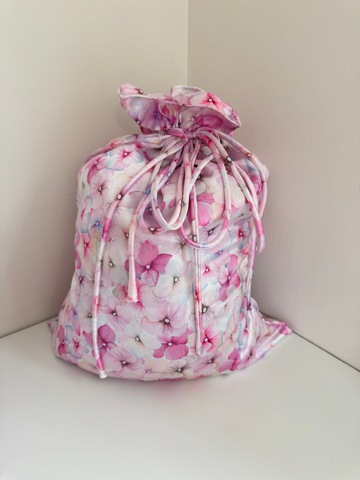 Pastel Watercolour Bloom Scrunchie Bag
