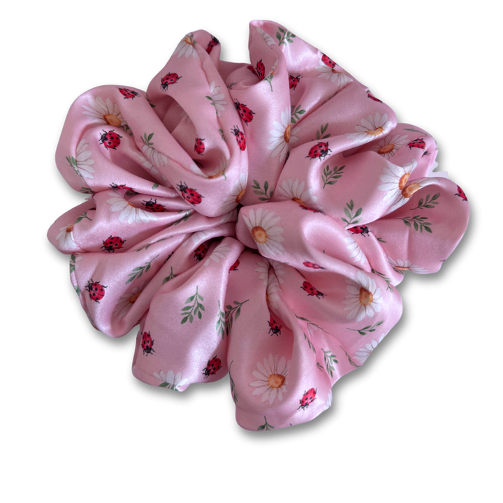 Lovebug daisy Scrunchie