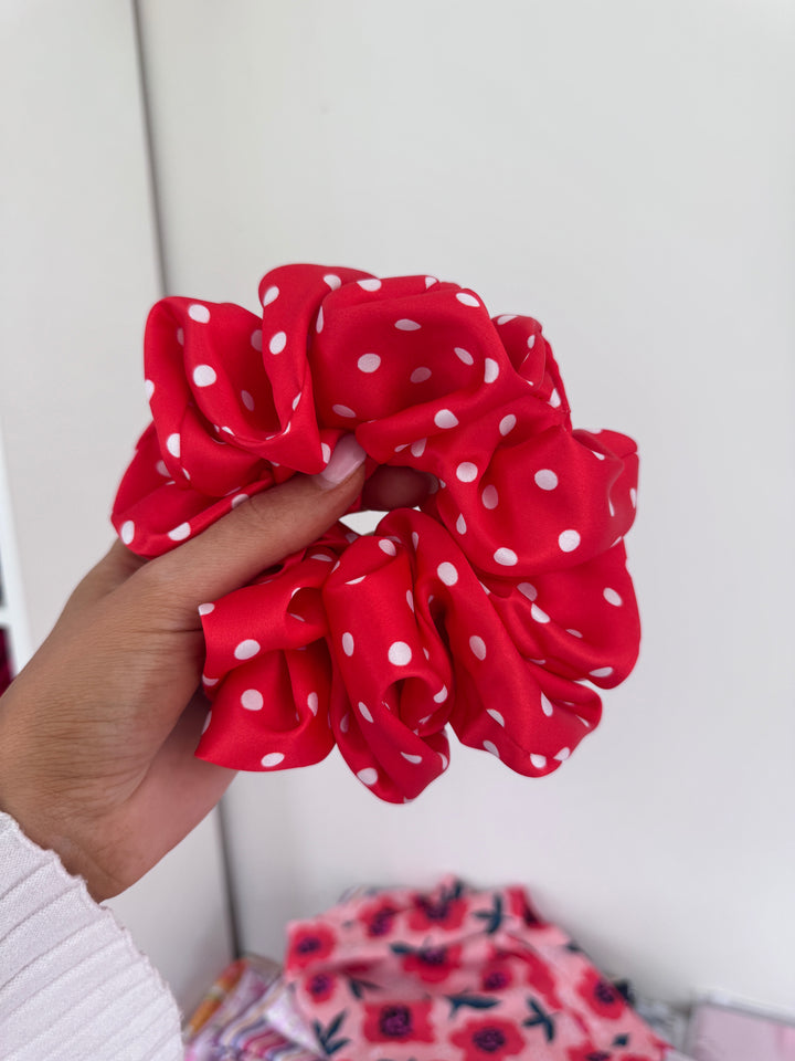 White on red polka dot Scrunchie